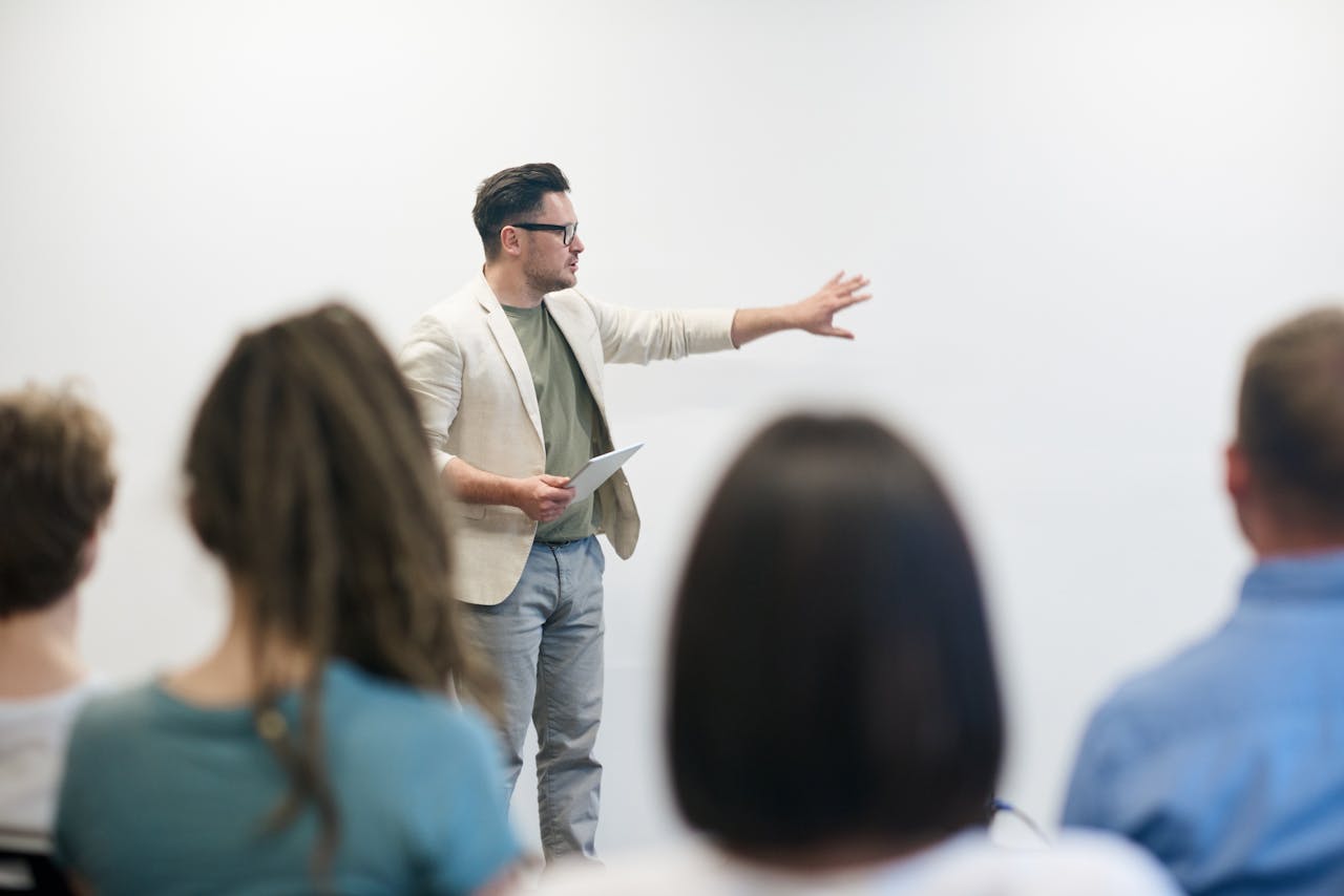 Lehrer Bildung Schulung Innovative Konzepte gegen Mobbing